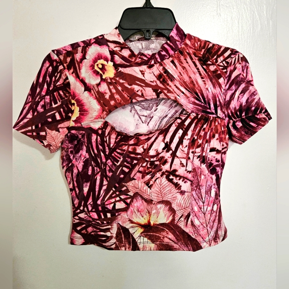 Guess top